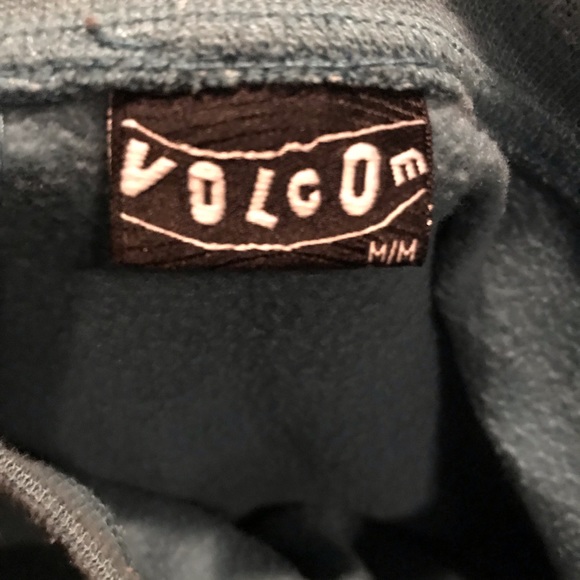 Volcom sweater - Picture 2 of 2